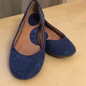 Blue lacy leather/suede Boc ballet flats NWOT 6.5
